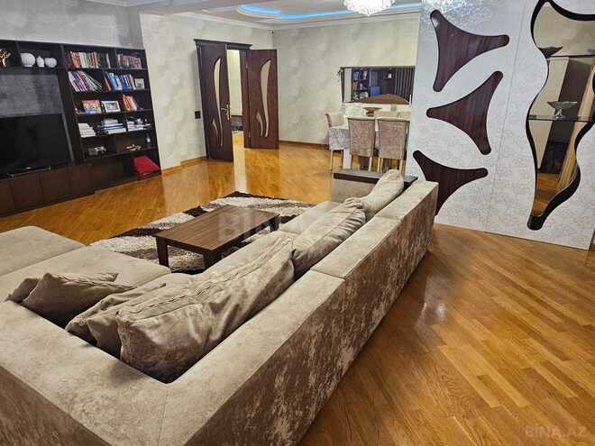 Сдаётся 3-комн. новостройка 170 м², м. Нариман Нариманов, photo 7 from 19