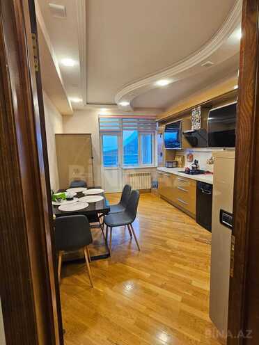 Сдаётся 3-комн. новостройка 170 м², м. Нариман Нариманов, photo 12 from 19