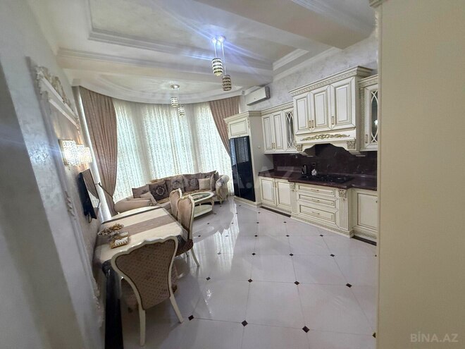 Satılır 9 otaqlı həyət evi/bağ evi 650 m², Səbail r., photo 15 from 32