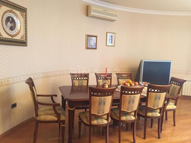 Satılır 5 otaqlı yeni tikili 230 m², 28 May m., photo 6 from 10