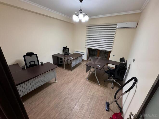 Сдаётся 3-комн. офис 105 м², Хатаинский р., photo 3 from 15