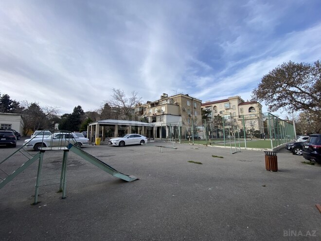 Satılır 2 otaqlı köhnə tikili 60 m², Yasamal r., photo 6 from 16