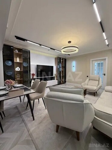 Сдаётся 2-комн. новостройка 75 м², м. Низами, photo 3 from 8