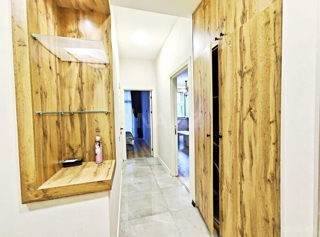 Продаётся 2-комн. новостройка 70 м², м. Нефтчиляр, photo 4 from 27