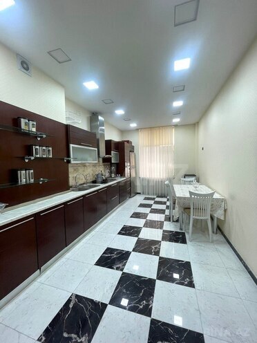 Продаётся 3-комн. новостройка 165 м², м. Элмляр Академиясы, photo 6 from 11