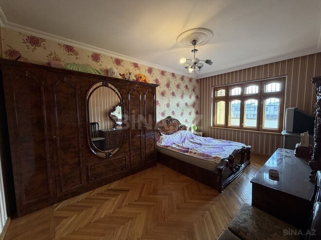 Satılır 4 otaqlı köhnə tikili 100 m², Bakıxanov q., photo 11 from 30
