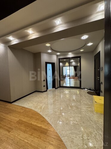 Сдаётся 3-комн. новостройка 175 м², м. Низами, photo 21 from 32