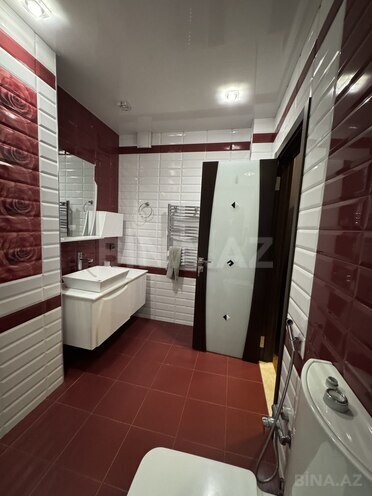Сдаётся 3-комн. новостройка 175 м², м. Низами, photo 27 from 32