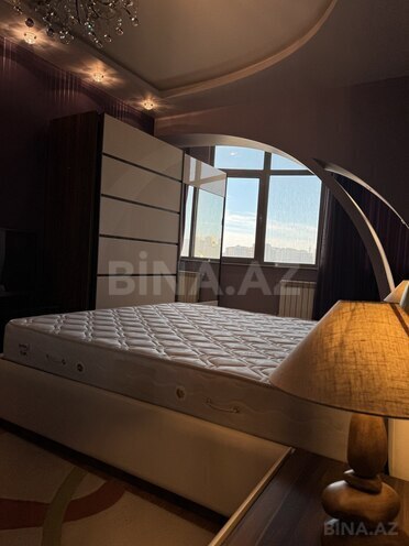 Сдаётся 3-комн. новостройка 175 м², м. Низами, photo 12 from 32
