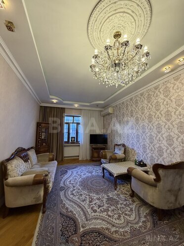 Satılır 6 otaqlı həyət evi/bağ evi 400 m², Bakıxanov q., photo 14 from 32