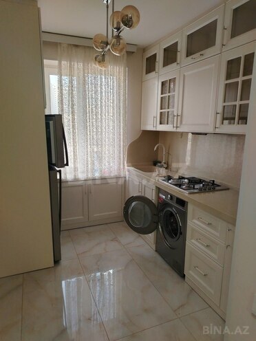 Сдаётся 2-комн. вторичка 65 м², м. Низами, photo 3 from 15