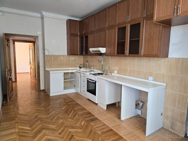 Сдаётся 3-комн. офис 100 м², м. Низами, photo 5 from 21