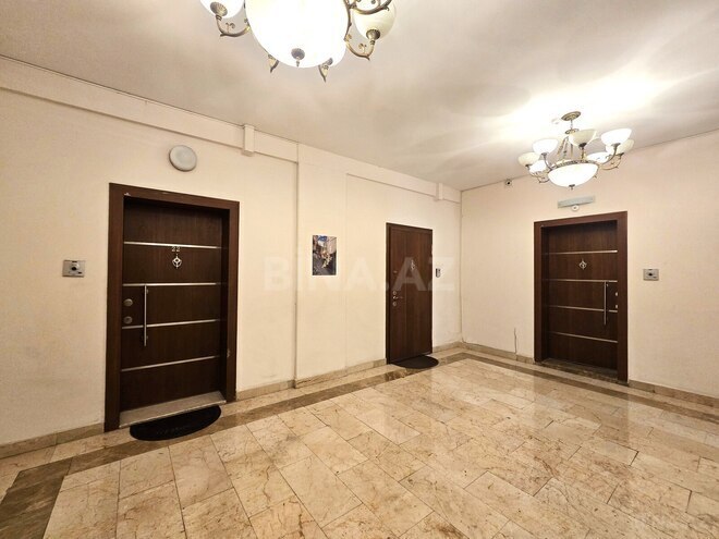 Продаётся 3-комн. новостройка 155 м², м. Низами, photo 6 from 32