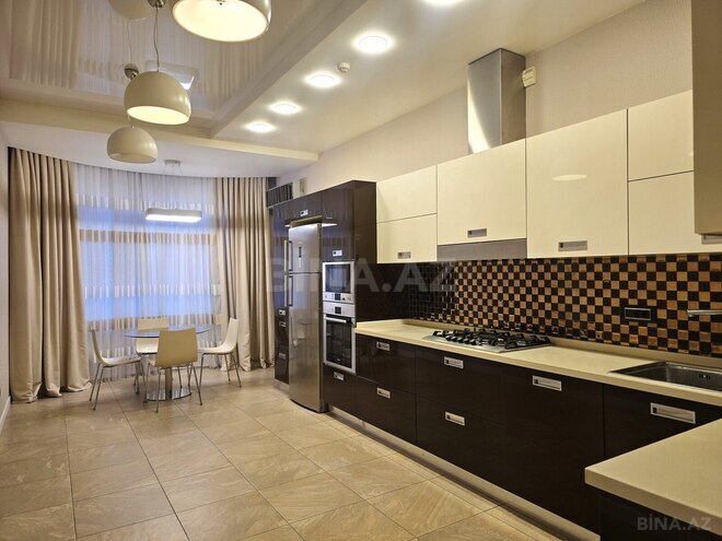 Продаётся 3-комн. новостройка 155 м², м. Низами, photo 14 from 32