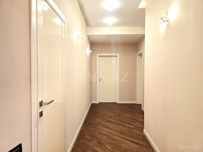 Продаётся 3-комн. новостройка 155 м², м. Низами, photo 13 from 32