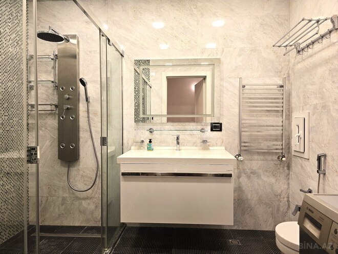 Продаётся 3-комн. новостройка 155 м², м. Низами, photo 18 from 32