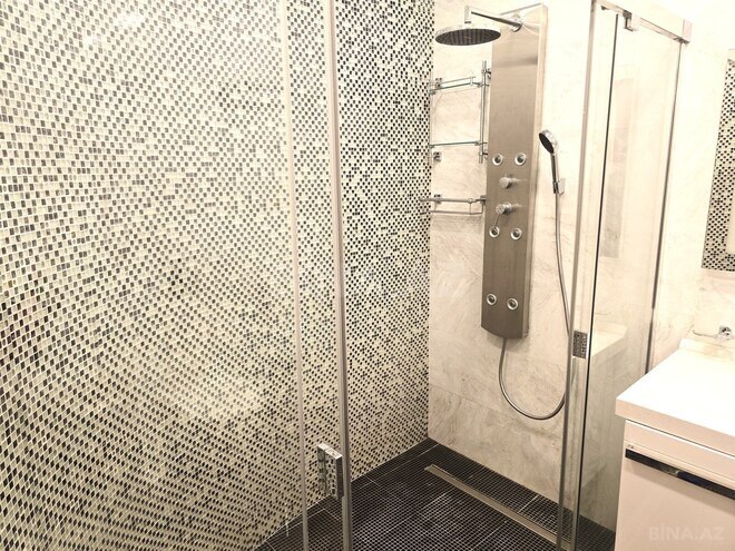 Продаётся 3-комн. новостройка 155 м², м. Низами, photo 19 from 32