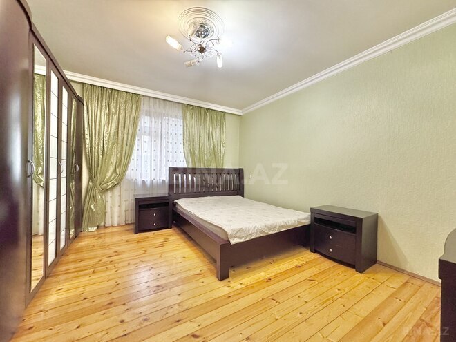 Satılır 4 otaqlı köhnə tikili 110 m², Qara Qarayev m., photo 12 from 20