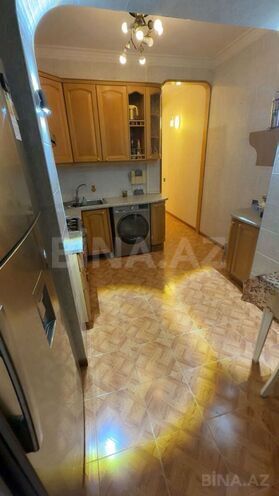 Satılır 3 otaqlı köhnə tikili 85 m², 8 Noyabr m., photo 12 from 15