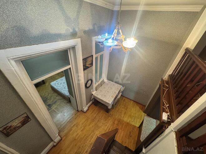 Satılır 2 otaqlı köhnə tikili 45 m², Sahil m., photo 8 from 13