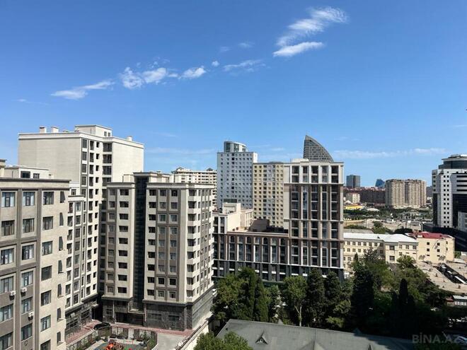 Satılır 4 otaqlı yeni tikili 215 m², Gənclik m., photo 8 from 9