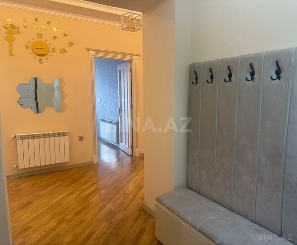 Сдаётся 3-комн. новостройка 145 м², м. 8 ноября, photo 16 from 17