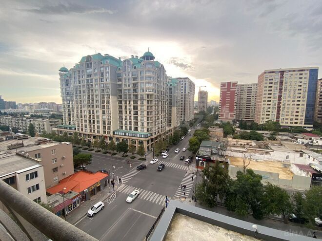 Продаётся 4-комн. новостройка 193 м², Насиминский  р., photo 5 from 18