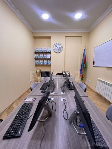 Сдаётся 3-комн. офис 107 м², м. Элмляр Академиясы, photo 11 from 18