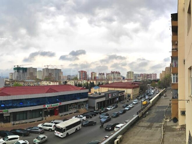 Продаётся 4-комн. вторичка 96 м², м. Нефтчиляр, photo 27 from 32