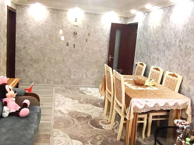Продаётся 4-комн. вторичка 96 м², м. Нефтчиляр, photo 6 from 32