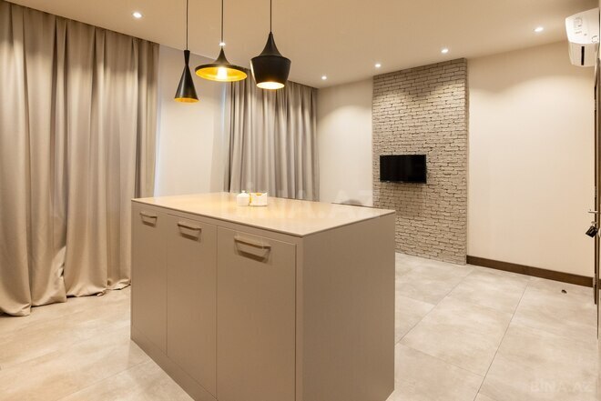 Сдаётся 3-комн. новостройка 125 м², м. Низами, photo 5 from 12