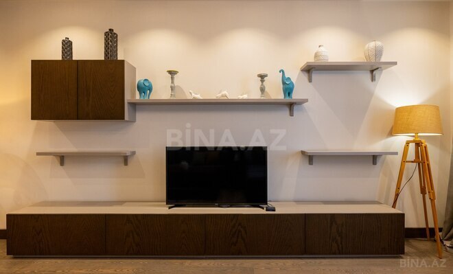 Сдаётся 3-комн. новостройка 125 м², м. Низами, photo 10 from 12