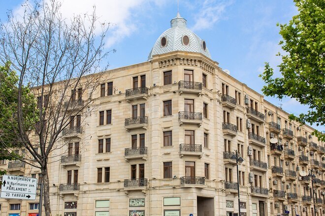 Сдаётся 3-комн. новостройка 125 м², м. Низами, photo 11 from 12