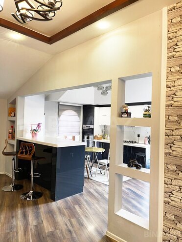 Satılır 9 otaqlı həyət evi/bağ evi 480 m², Qaraçuxur q., photo 9 from 30