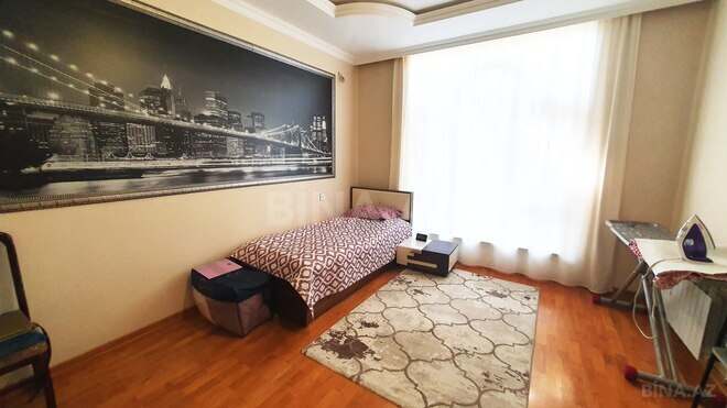 Satılır 9 otaqlı həyət evi/bağ evi 480 m², Qaraçuxur q., photo 25 from 30
