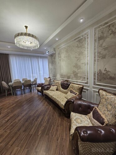 Сдаётся 3-комн. новостройка 98 м², м. Кероглу, photo 1 from 17