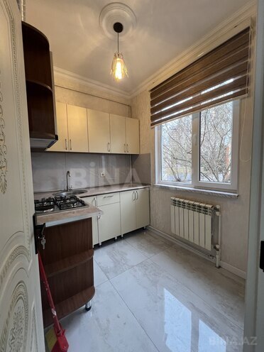 Satılır 2 otaqlı köhnə tikili 58 m², Memar Əcəmi m., photo 5 from 10