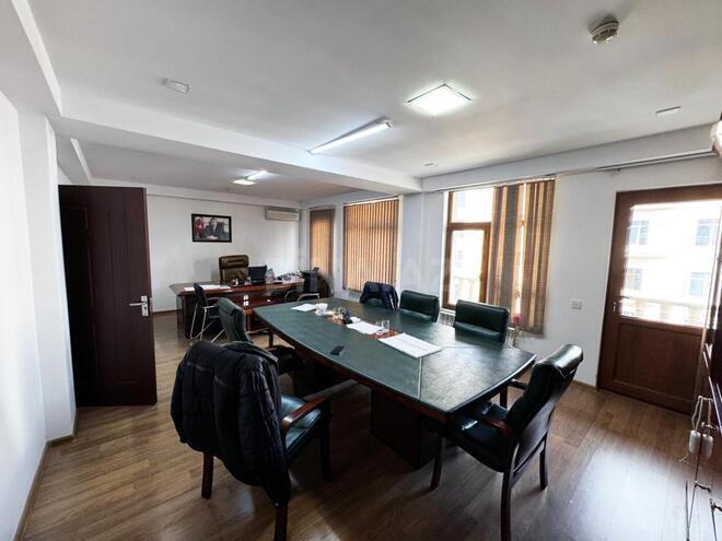 Сдаётся 3-комн. офис 100 м², м. Нариман Нариманов, photo 3 from 16