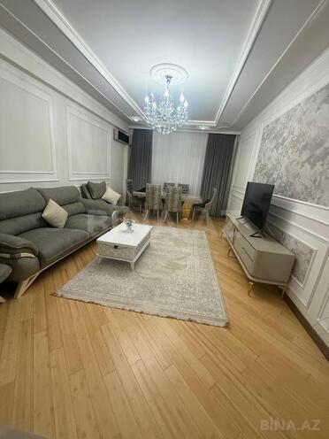 Продаётся 3-комн. новостройка 140 м², м. Низами, photo 1 from 15