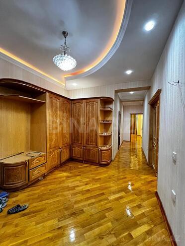 Продаётся 4-комн. новостройка 180 м², м. Нефтчиляр, photo 11 from 24