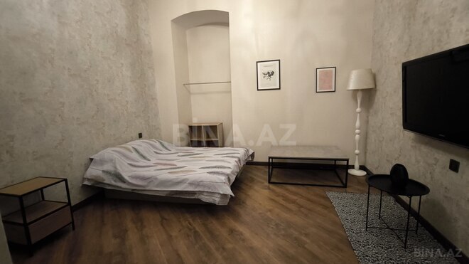 Сдаётся 3-комн. вторичка 86 м², м. Сахил, photo 10 from 23