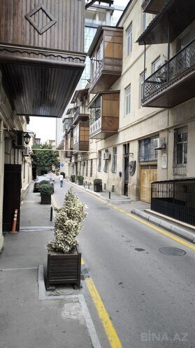 Сдаётся 3-комн. вторичка 86 м², м. Сахил, photo 22 from 23