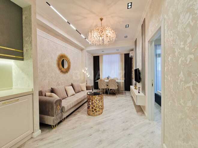 Продаётся 2-комн. новостройка 40 м², м. Кара Караев, photo 4 from 13