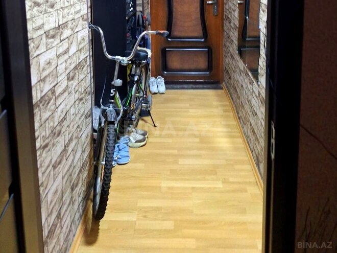Satılır 3 otaqlı köhnə tikili 60 m², Qara Qarayev m., photo 12 from 16
