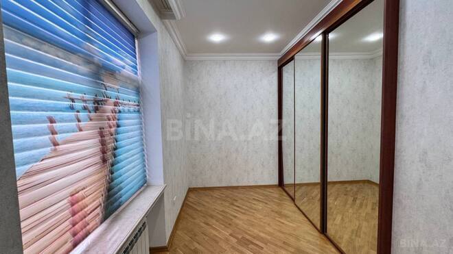 Сдаётся 7-комн. вторичка 250 м², м. Низами, photo 14 from 22