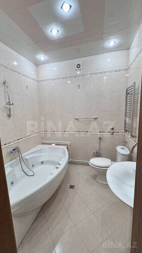 Сдаётся 7-комн. вторичка 250 м², м. Низами, photo 21 from 22