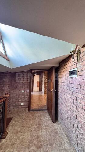 Сдаётся 7-комн. вторичка 250 м², м. Низами, photo 17 from 22