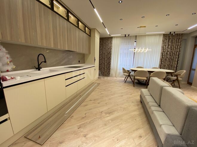 Сдаётся 3-комн. новостройка 110 м², м. 28 мая, photo 19 from 31