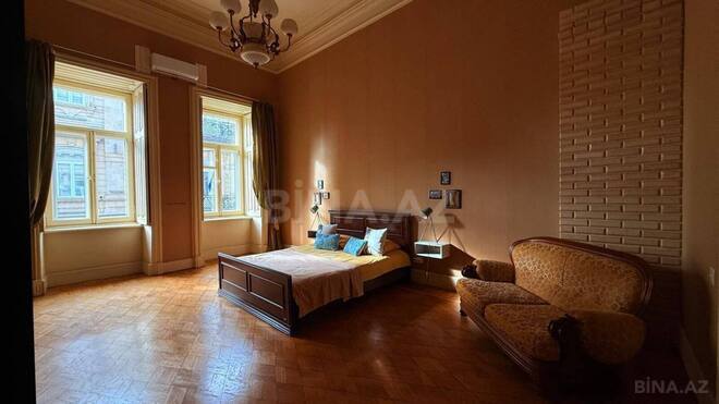 Продаётся 6-комн. вторичка 250 м², м. Ичеришехер, photo 6 from 10
