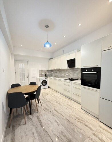 Сдаётся 3-комн. новостройка 145 м², Сабаильский р., photo 17 from 30